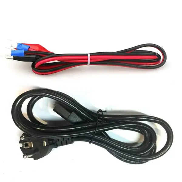 Fuente de alimentación para laboratorio, regulable, 0-30 V, 0-5 A, con cable de alimentación y cable de salida.