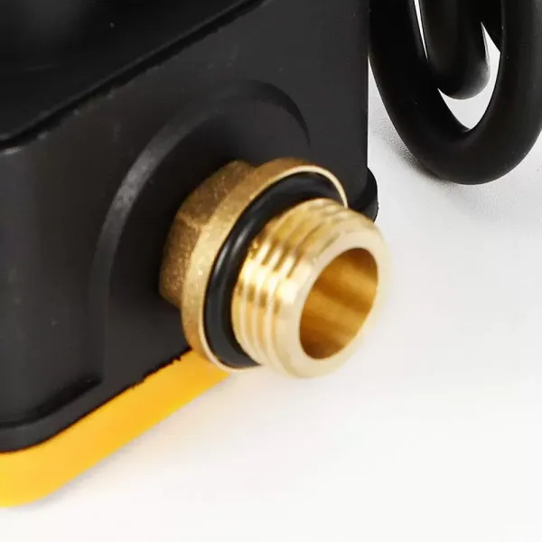 Control automático de la bomba con protección contra marcha en seco y manómetro, interruptor de presión hasta 10 bar (amarillo). Control automático de la bomba con protección contra marcha en seco y manómetro, interruptor de presión hasta 10 bar (amarillo).