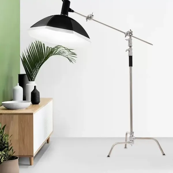 Soporte C resistente con brazo de sujeción de 4.2 pies, altura máxima de 10.82 pies, soporte de luz para fotografía con 2 cabezales de agarre