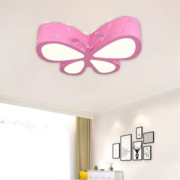 Lámpara LED de techo con forma de mariposa tallada para niños