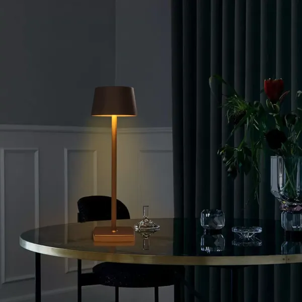 Lámpara de mesa LED portátil, inalámbrica con puerto USB, regulable, para interior y exterior