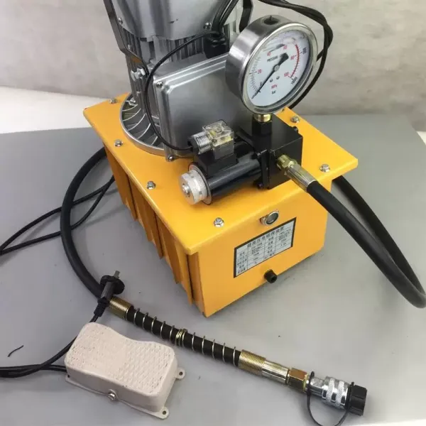 Bomba hidráulica eléctrica de 750 W, válvula magnética, de efecto sencillo, con pedal manual Acting hidráulico 70 MPA