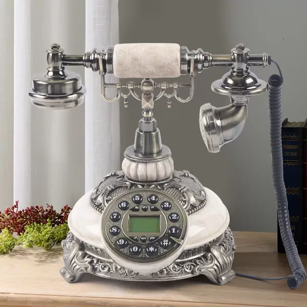 CNCEST Teléfono fijo retro antiguo, decoración para casa, oficina, tamaño del paquete: aprox. 20 x 20 x 26 cm (blanco + cobre claro)