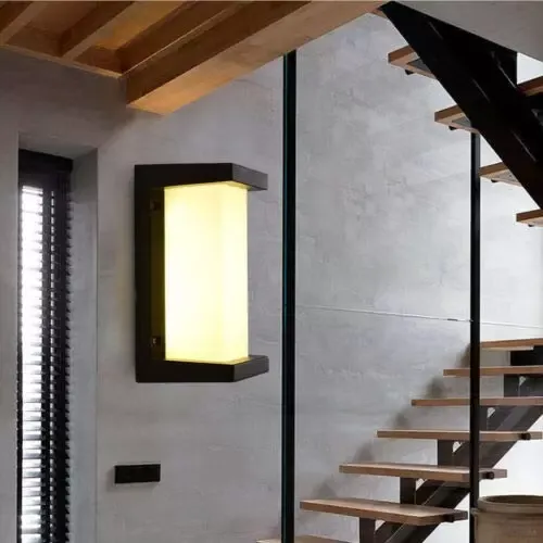 18 W Moderna lámpara de pared rectangular de aluminio interior luz cálida con pantalla de cristal para lámpara de baño