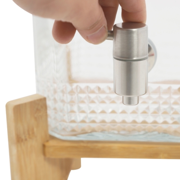 Dispensador de zumos con base de madera, capacidad para 20 bebidas, con grifo y tapa de cristal.